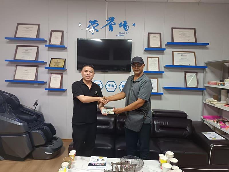 Customer visit3