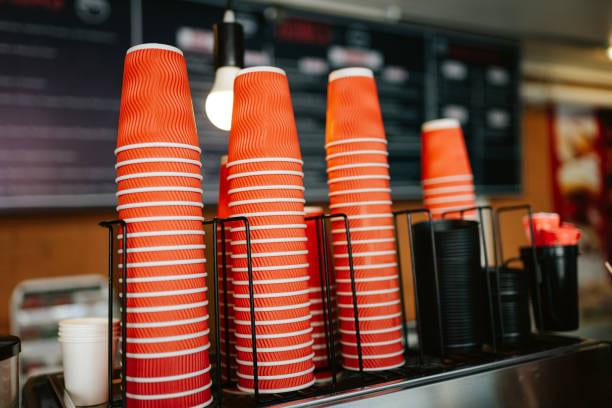 Fast food chains and restaurants paper cup