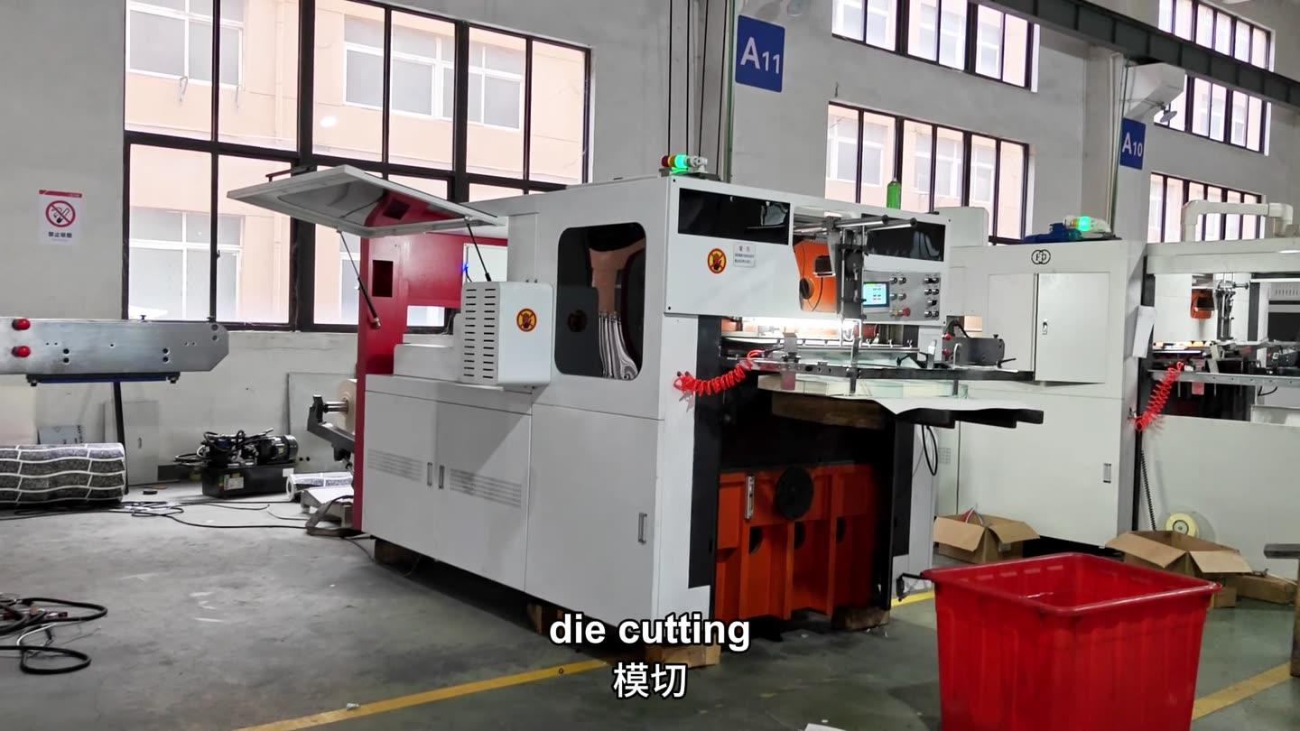 Die cutting machine cutting printed paper into paper cup fans